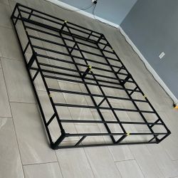 Metal Queen Box Frame