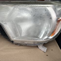 2013 Toyota Tacoma GEN two headlight lens covers