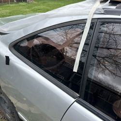 94-01 Acura Integra Quarter Glass 