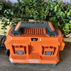 Cargador de 6 baterías RIDGID