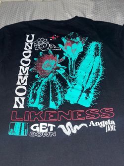 Medium Uncommon Likeness Shirt