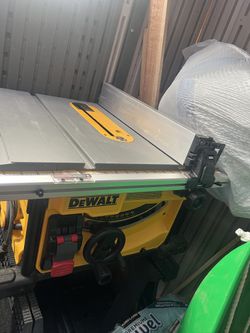 Dewalt Table Saw - DWE7485