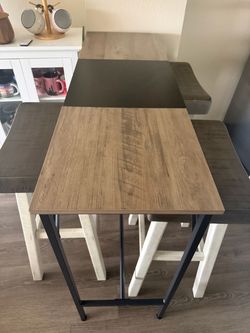 Bar Table