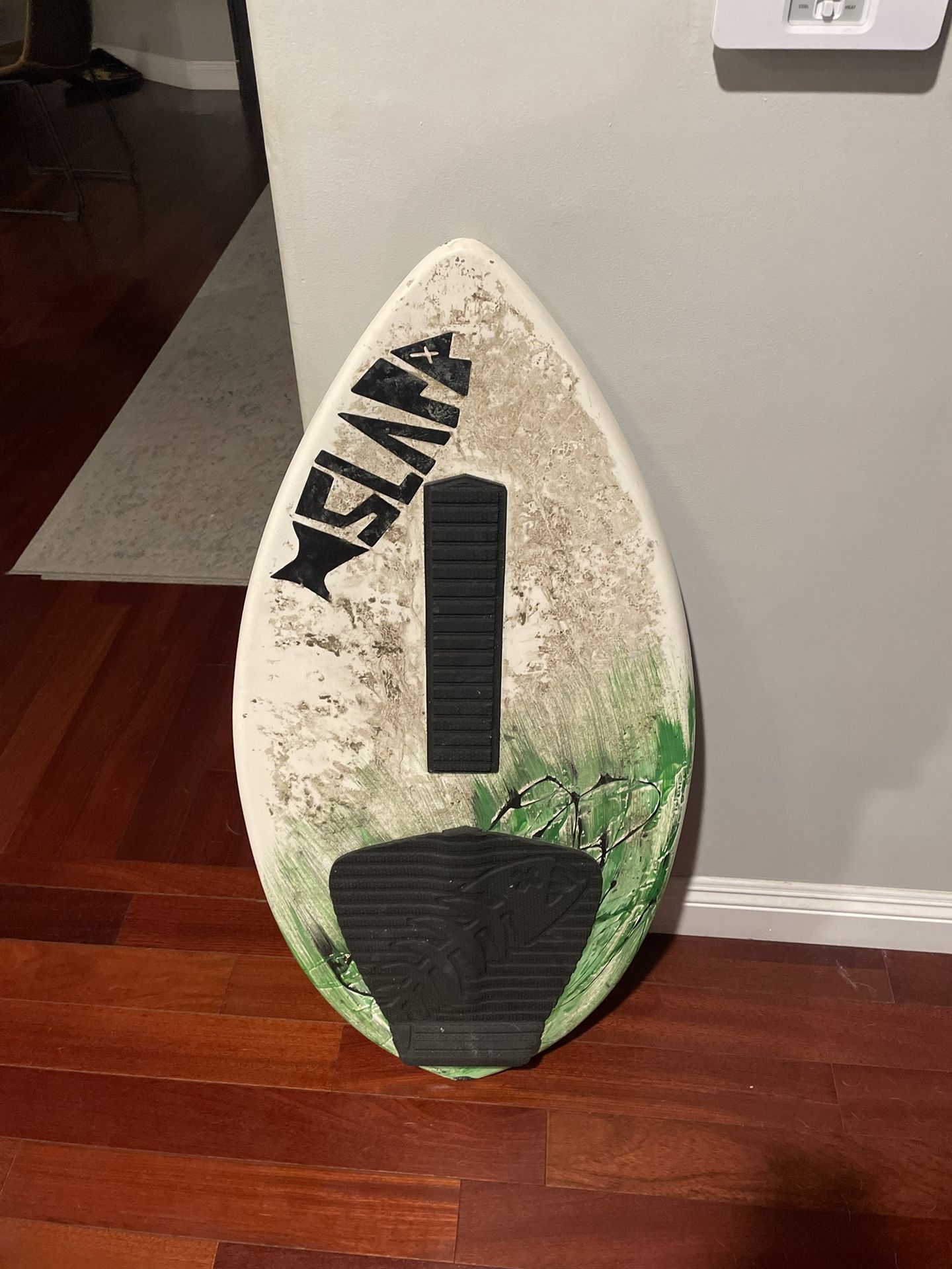 Slapfish Skimboard