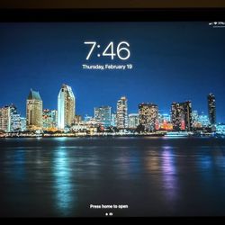 (2) Used iPad 7th Generation 10.2 “ Unlocked WiFi / Cellular $195 Each Or $350 For Both In Gray 