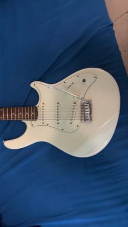 PEAVEY Guitar
