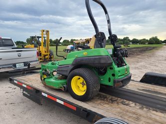 John deere z820a