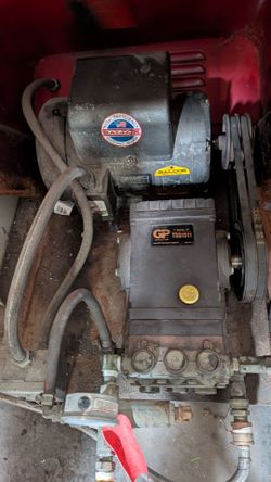 Hydro Engineering Pressure washer
