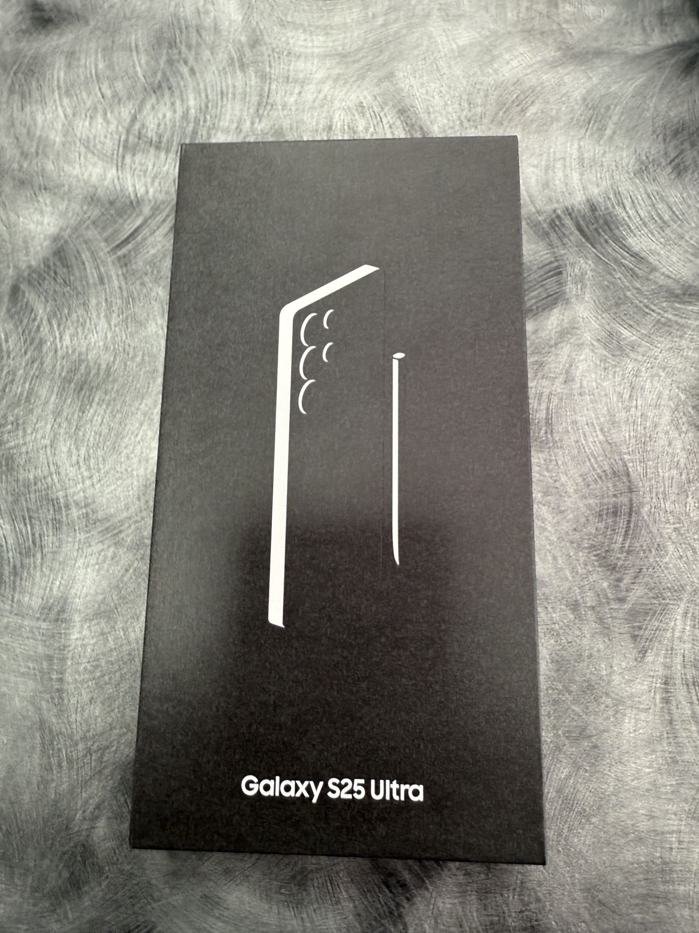 Brand new Unlocked S25 Ultra 256GB Black