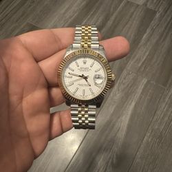 Beautiful Watch For Sale 