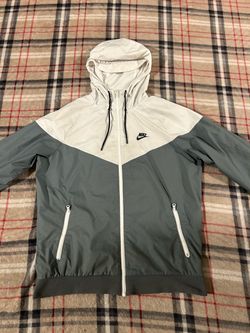 Nike windbreaker