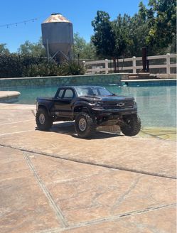 Traxxas slash + extra parts
