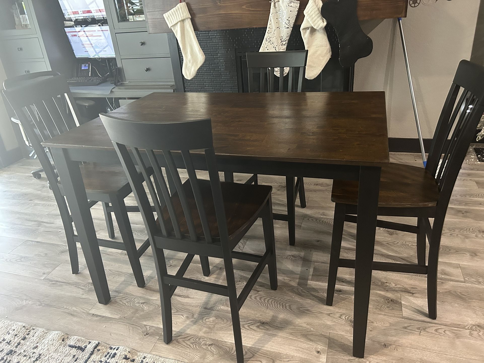 Pub Table Dining Set