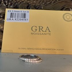 GRA certified moissanite bands