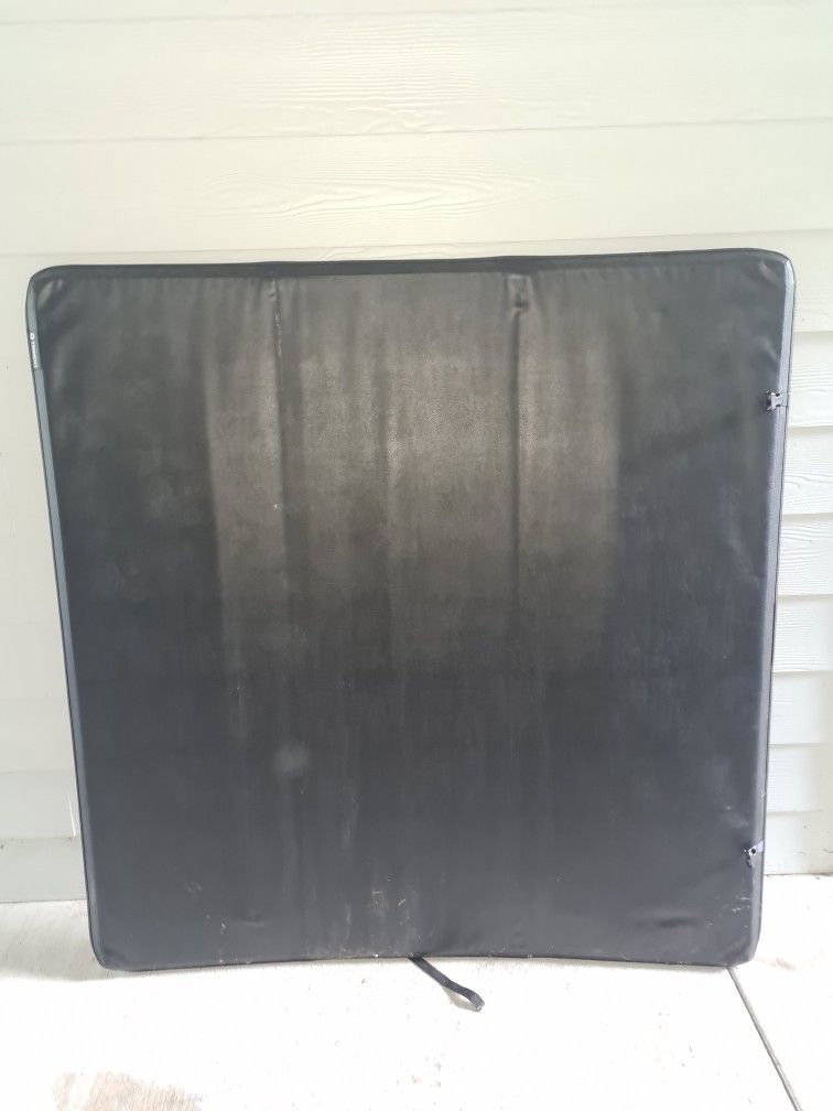 Hard Tri Fold For Toyota Tacoma 