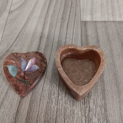 Soapstone Trinket Box Jewelry Inlaid Hand Carved Mother of Pearl 