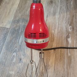 Kitchen Aid 6 Speed Hand Mixer