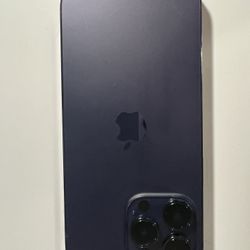 iPhone 14 Pro Max Purple