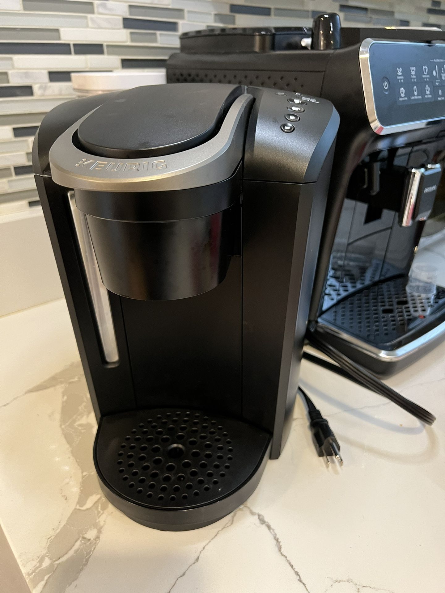 Keurig K80 Gently Used for Sale in Renton, WA OfferUp
