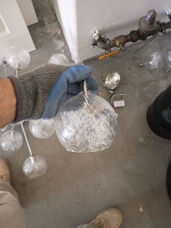 3 Hanging bar lights with matching ceiling light