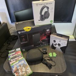 Xbox  Series X 1TB, Turtle Beach Headphones, Elite Controller + 4 Games