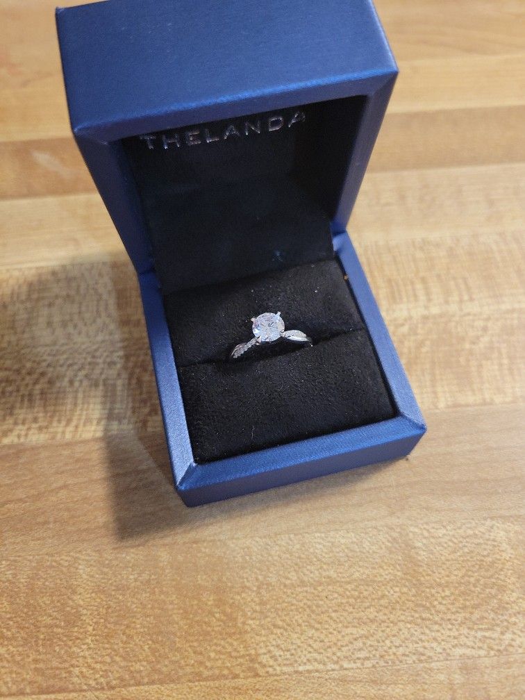 14k White Gold Ring. Size 6 $150