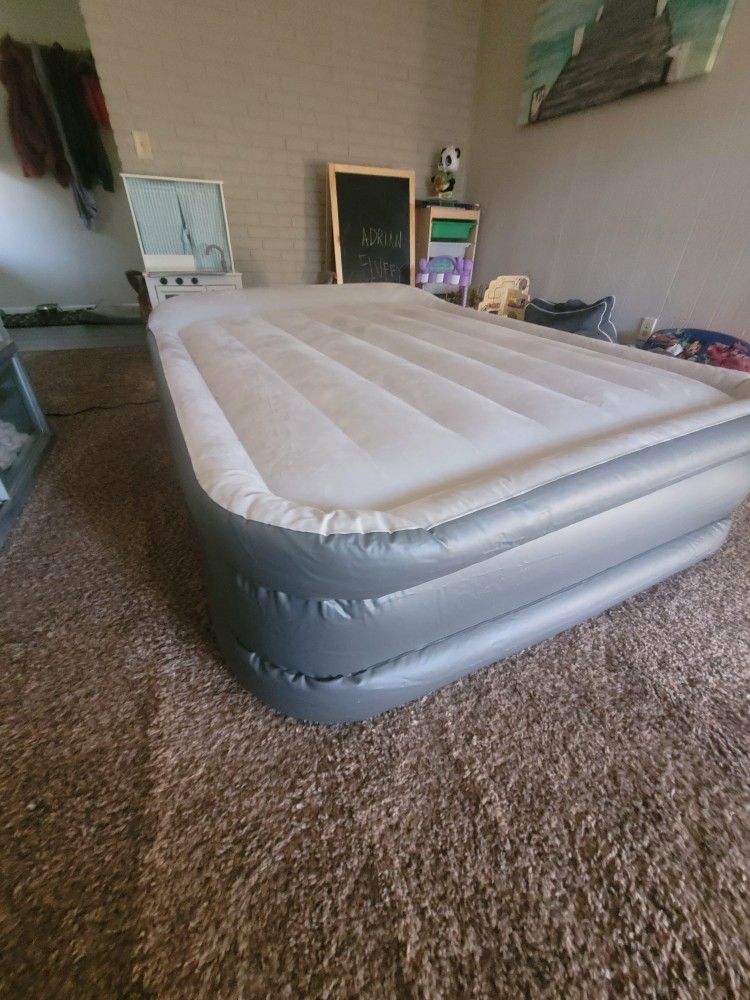 air mattress 