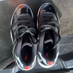 Jordan 11 Low infrared 9.5