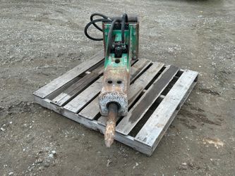 2018 INDECO HP1000MB HYDRAULIC BREAKER ATTACHMENT. s/n:7227807 --(LOCATED IN MADERA, CA)--