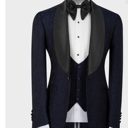 Brand New Black Satin Collar Navy Blue Suit Tuxedo  In Size 42 