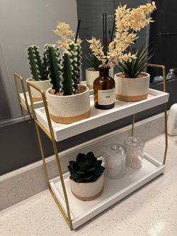 Bathroom decorations