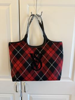 Red and black plaid Victoria's Secret tote bag #plaid #totebag 