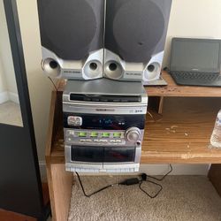 Phillips Radio And Speakers