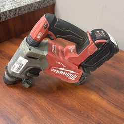 Milwaukee Rotary Hammer