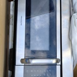 Microwave. Microondas Con Estractor .. Poco Uso .