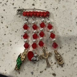 Pregnancy Brooches 