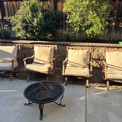 4 Outdoor Chairs