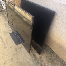 Free!!!broken Tv’s