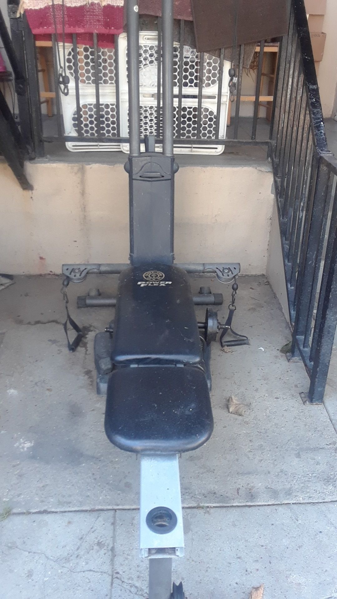 Gold's Gym powerflex workout station