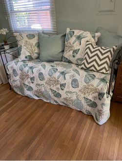 Daybed with Pop-Up Trundle Converts to Queen Bed – Includes Mattresses