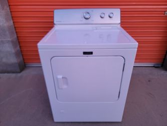 Legendary, Very High Quality, Maytag, Gas Dryer!!! Extra Large, 7.0 Cubic Ft. Capacity!!! It Runs Like New!!! Must See To Appreciate!!!

