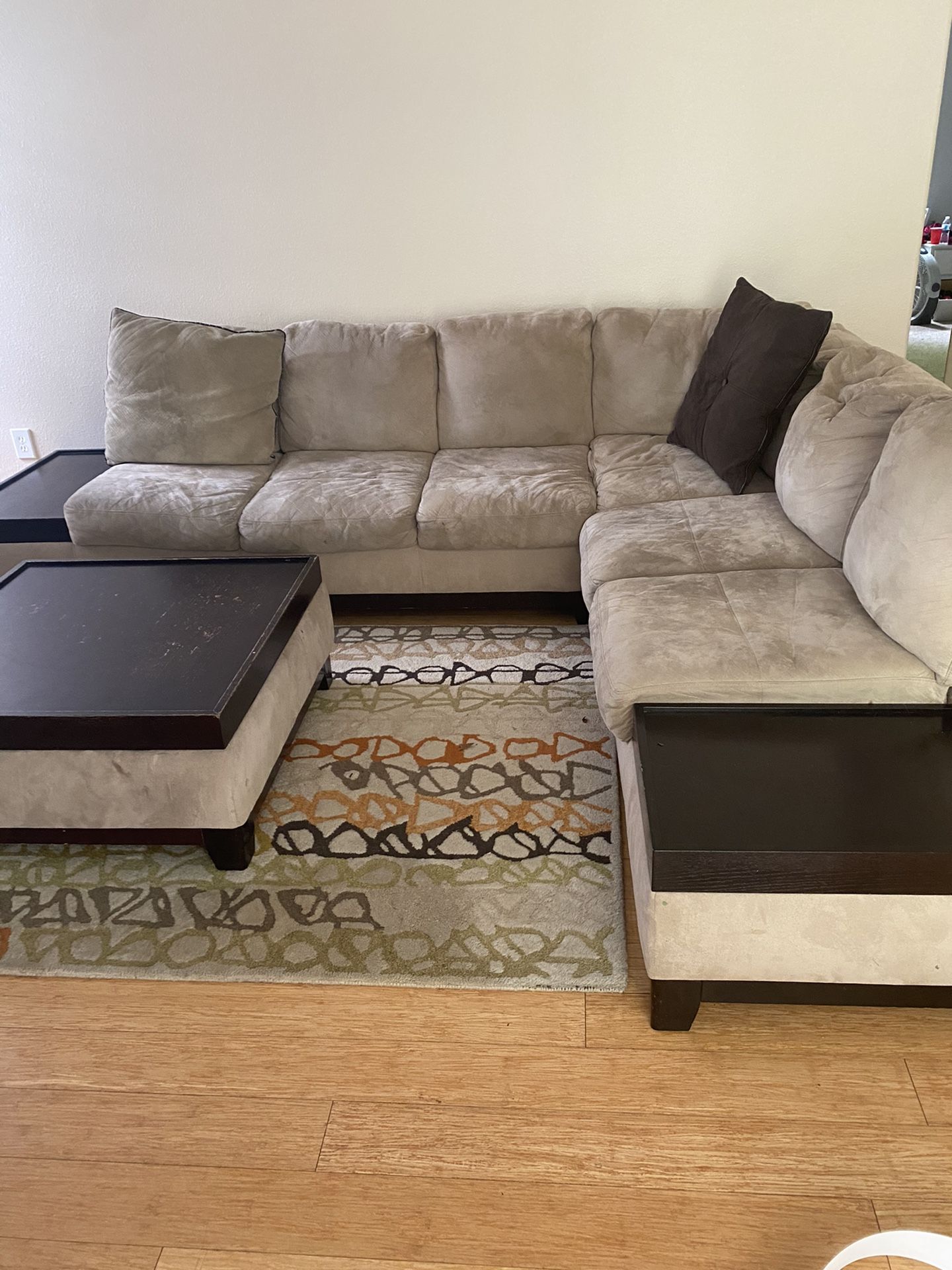 Sectional couch with chair