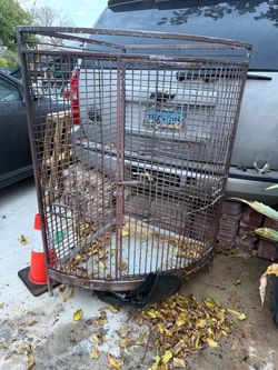 Large Metal Wire Animal Cage/ Bird cage