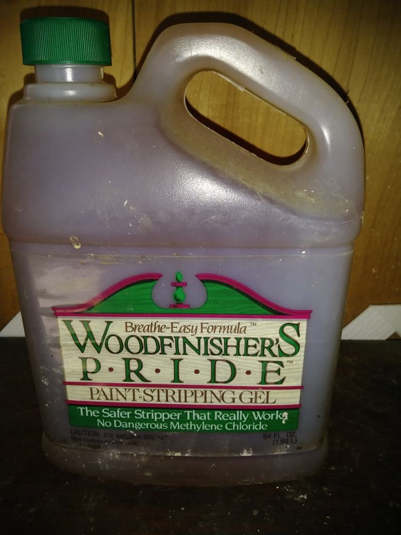Paint stripping gel