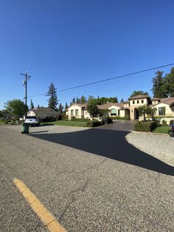 Asphalt Sealcoating & Paving