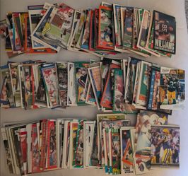 Football Cards - 1065 Sports Cards