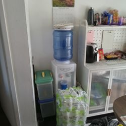 $40 Water Cooler 5 Gallon