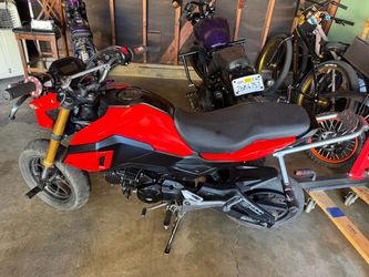 Grom