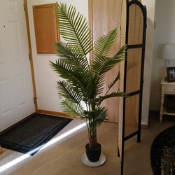 Faux Greenery Decor Plant