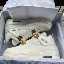 Women Air Jordan 4 Retro Metallic Gold Style AQ9129-170 Size 6.5 Fast shipping
